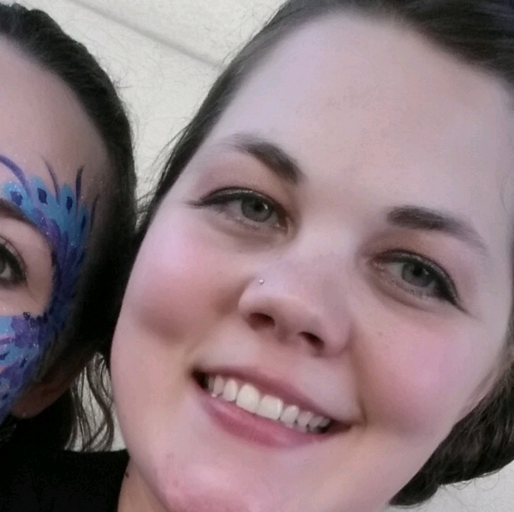 Meet your Posher, Lindsey